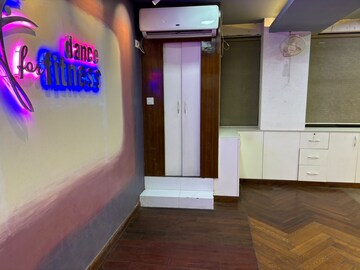  Showroom – Exterior View View at Camac Street - for Rent