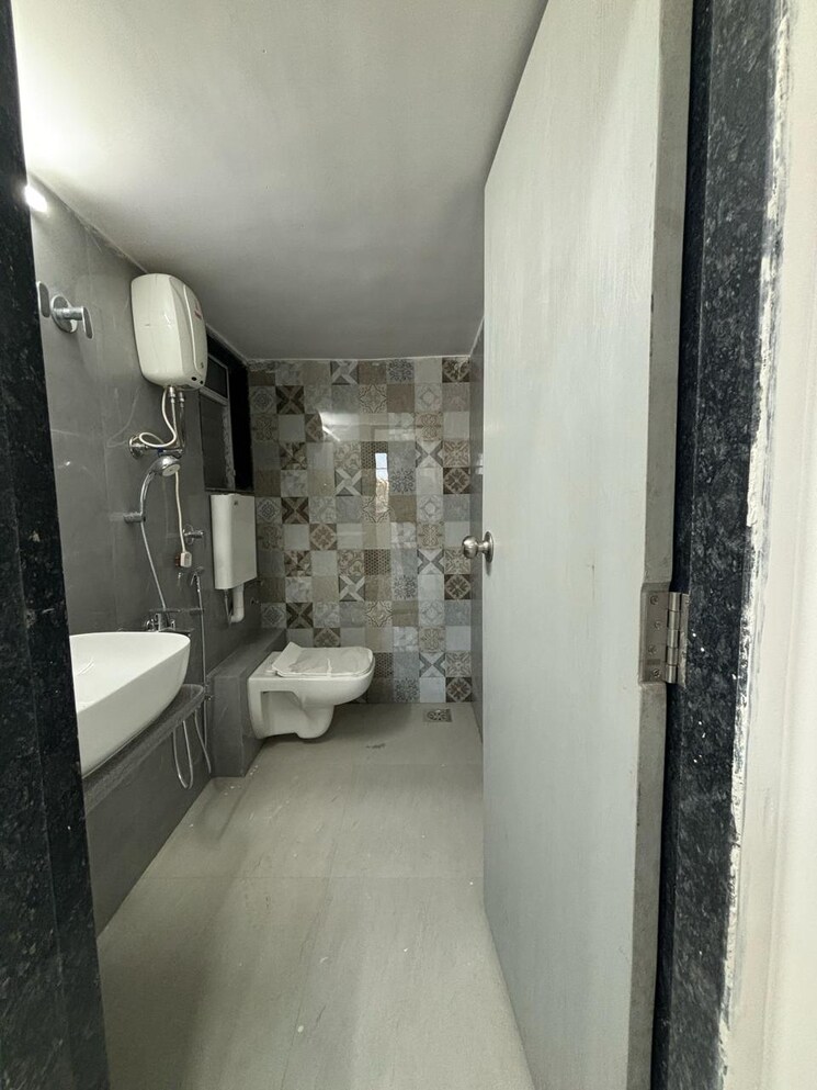 Bathroom, parikh-yash-platina 1 Bedroom 487 Sq.Ft. Apartment In Virar West Palghar 8729816