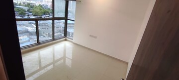 Room in 1 BHK Apartment at Teenmurti Summit, Borivali East – for Rent