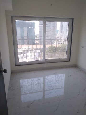 Bedroom in 1.5 BHK Apartment at Dadar West – for Rent