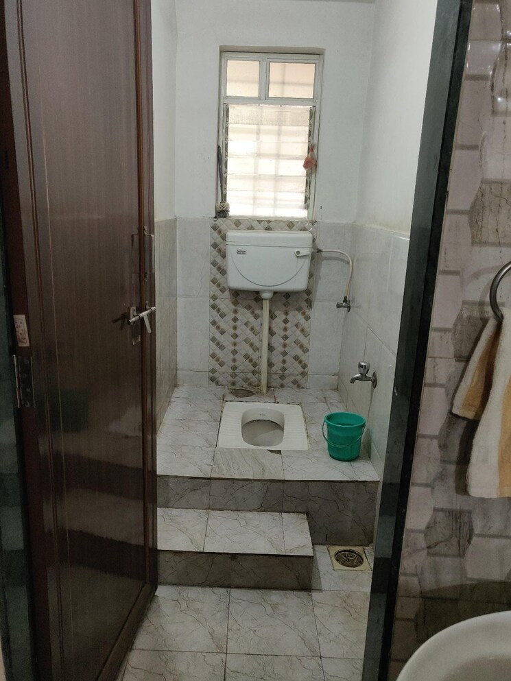 Bathroom, bharti vidyapeeth campus 3 Bedroom 1400 Sq.Ft. Villa In Bharti Vidyapeeth Campus Pune 8730091