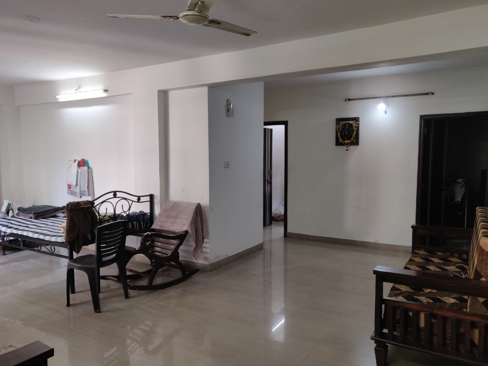 3 BHK + Pooja Room Villa For Rent in Saudagar Society Bharti V