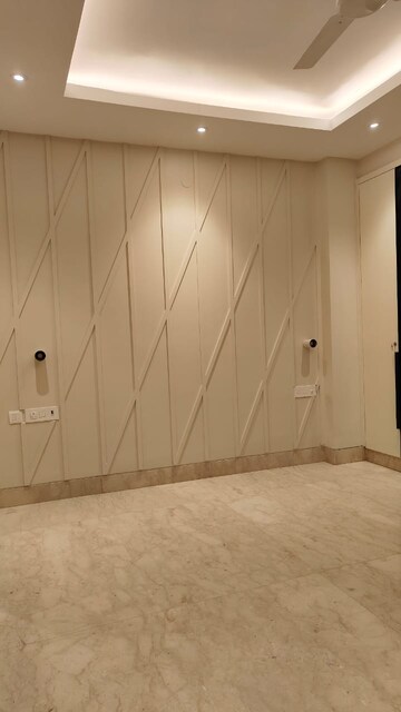 Building Lobby in 3 BHK Apartment at Ahinsa Khand 2 – for Sale