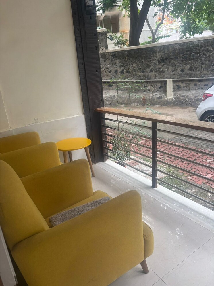 Balcony, bandra west 1 Bedroom 550 Sq.Ft. Apartment In Bandra West Mumbai 8730134