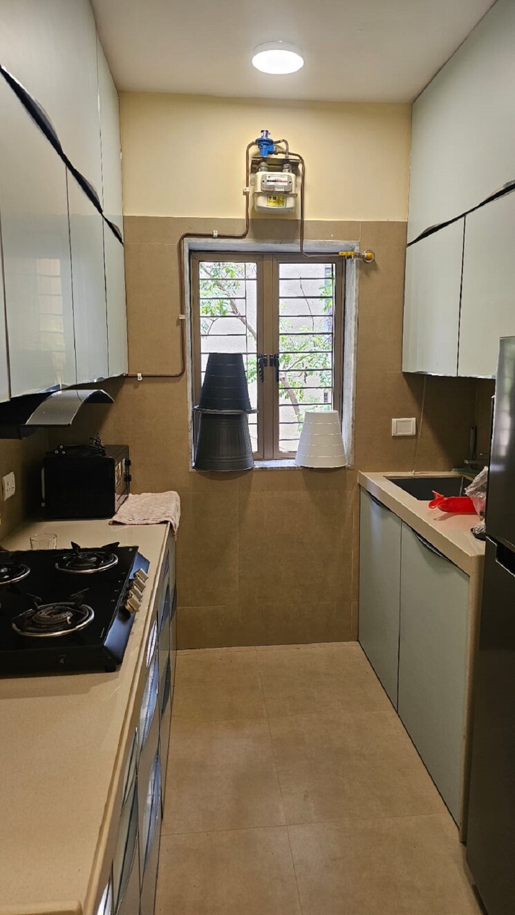 Kitchen, juhu 2 Bedroom 750 Sq.Ft. Apartment In Juhu Mumbai 8730200