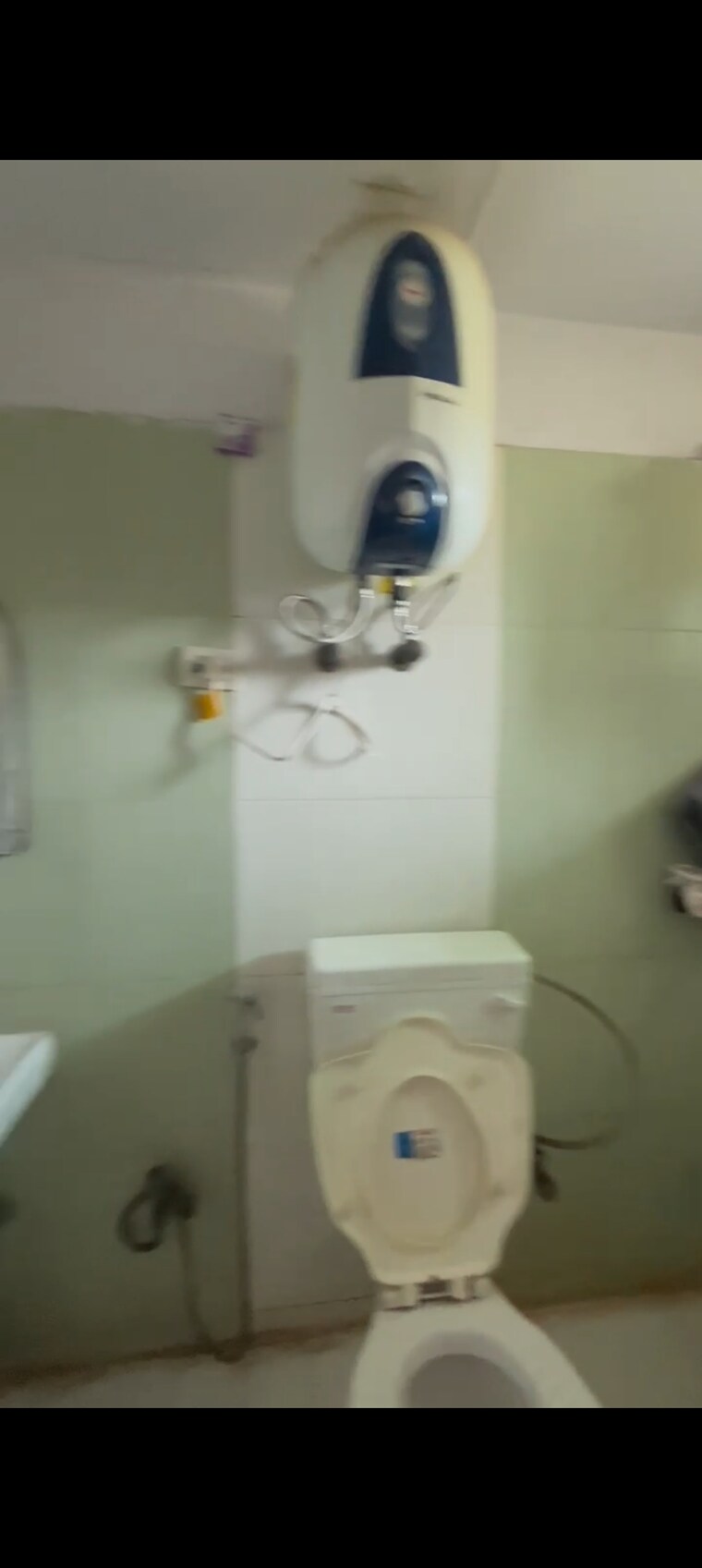 Bathroom, tarunika-arunima-palace 2 Bedroom 1147 Sq.Ft. Apartment In Vasundhara Sector 4 Ghaziabad 8730248