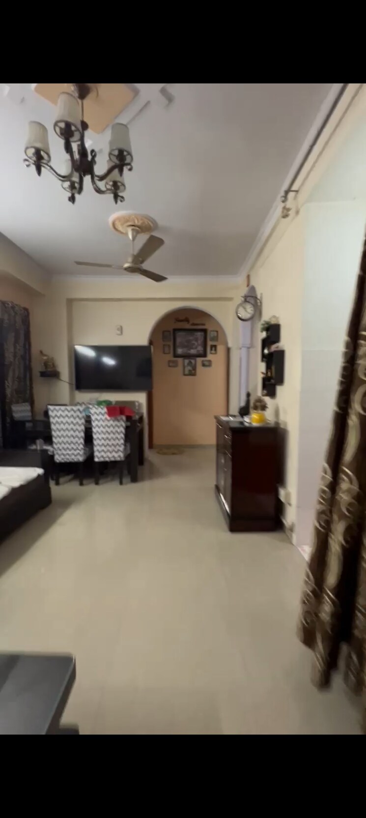Living Room, tarunika-arunima-palace 2 Bedroom 1147 Sq.Ft. Apartment In Vasundhara Sector 4 Ghaziabad 8730248