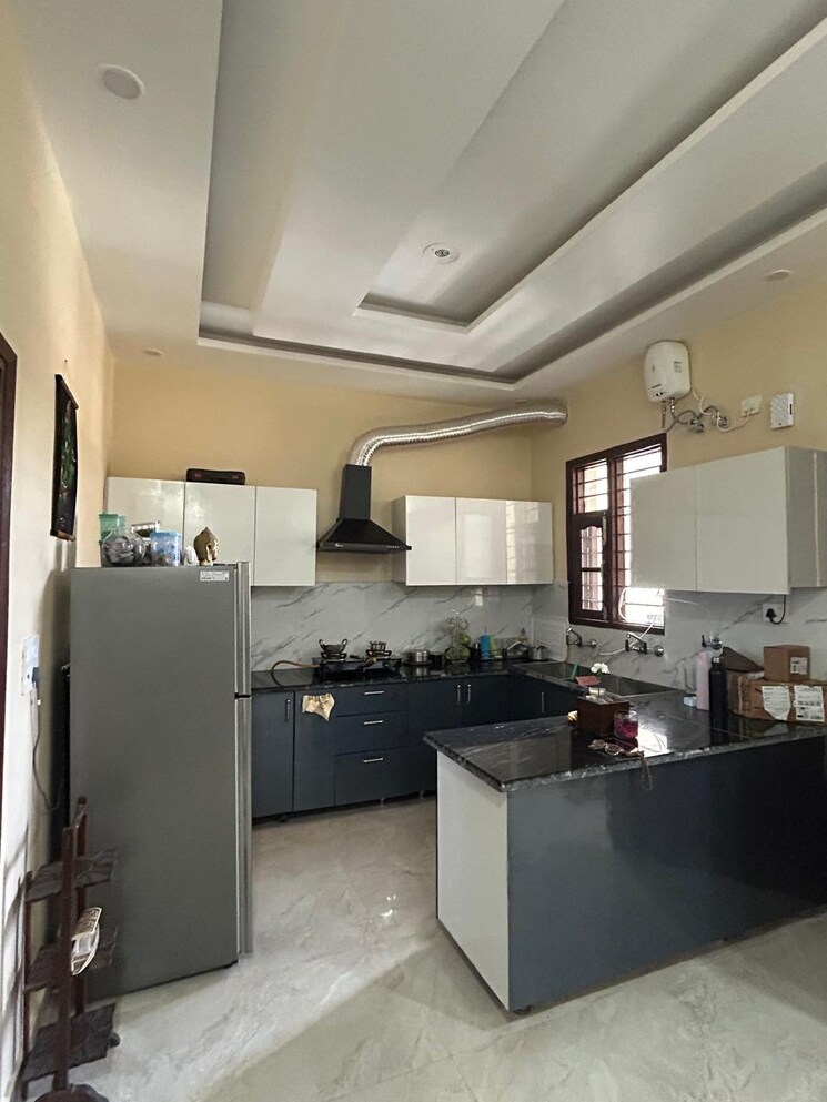Kitchen, sector 115 3 Bedroom 125 Sq.Yd. Apartment In Sector 115 Mohali 8730264