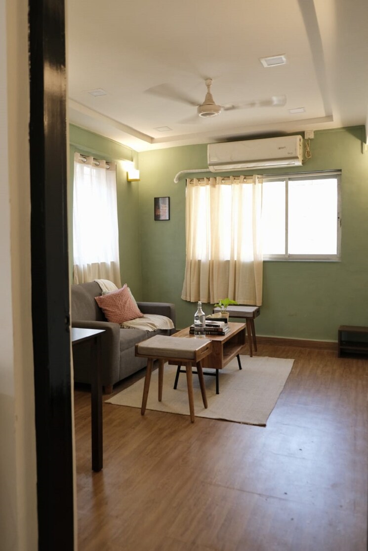 Living Room, bandra west 2 Bedroom 750 Sq.Ft. Apartment In Bandra West Mumbai 8730247