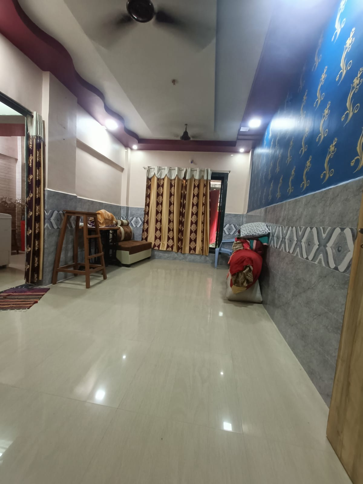 1 Rk+ Pooja Room Apartment For Rent in Vidya Sadan Virar East
