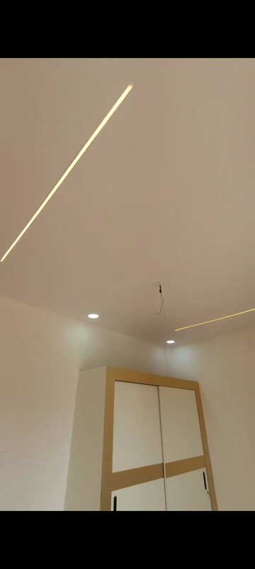 Furnished Amenities in 3 BHK Builder Floor at Vasundhara Sector 1 – for Sale