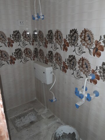 Bathroom in 1.5 BHK Builder Floor at Baraula – for Sale