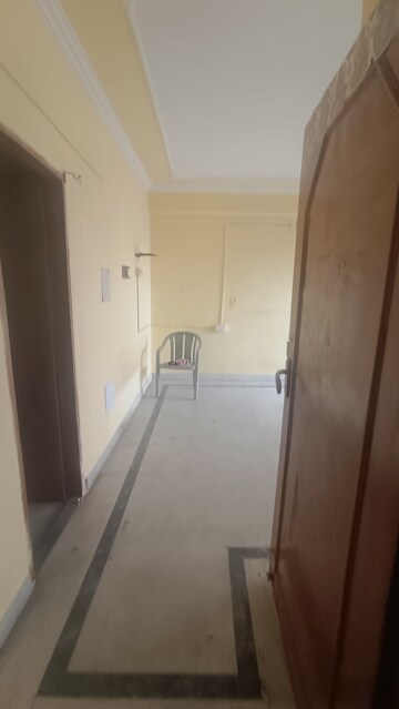 Building Lobby in 2 BHK Apartment at Kidwaipuri – for Rent