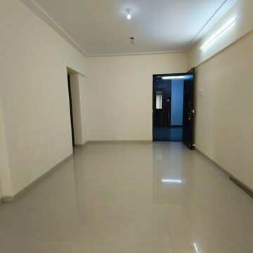 2.5 BHK Apartment For Rent in Omkar Signet, Malad East