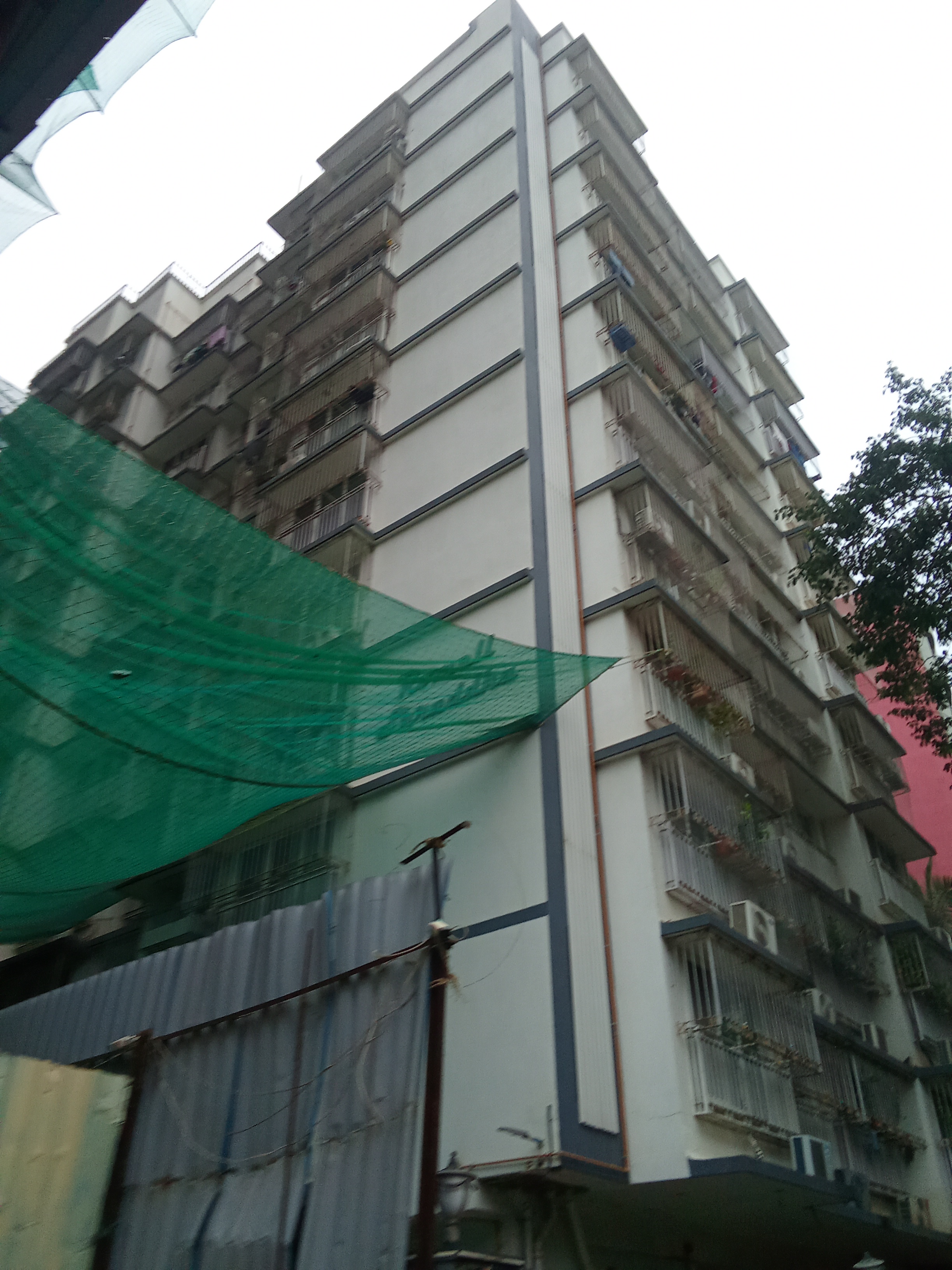 2 BHK Apartment For Rent in Romell Shraddha