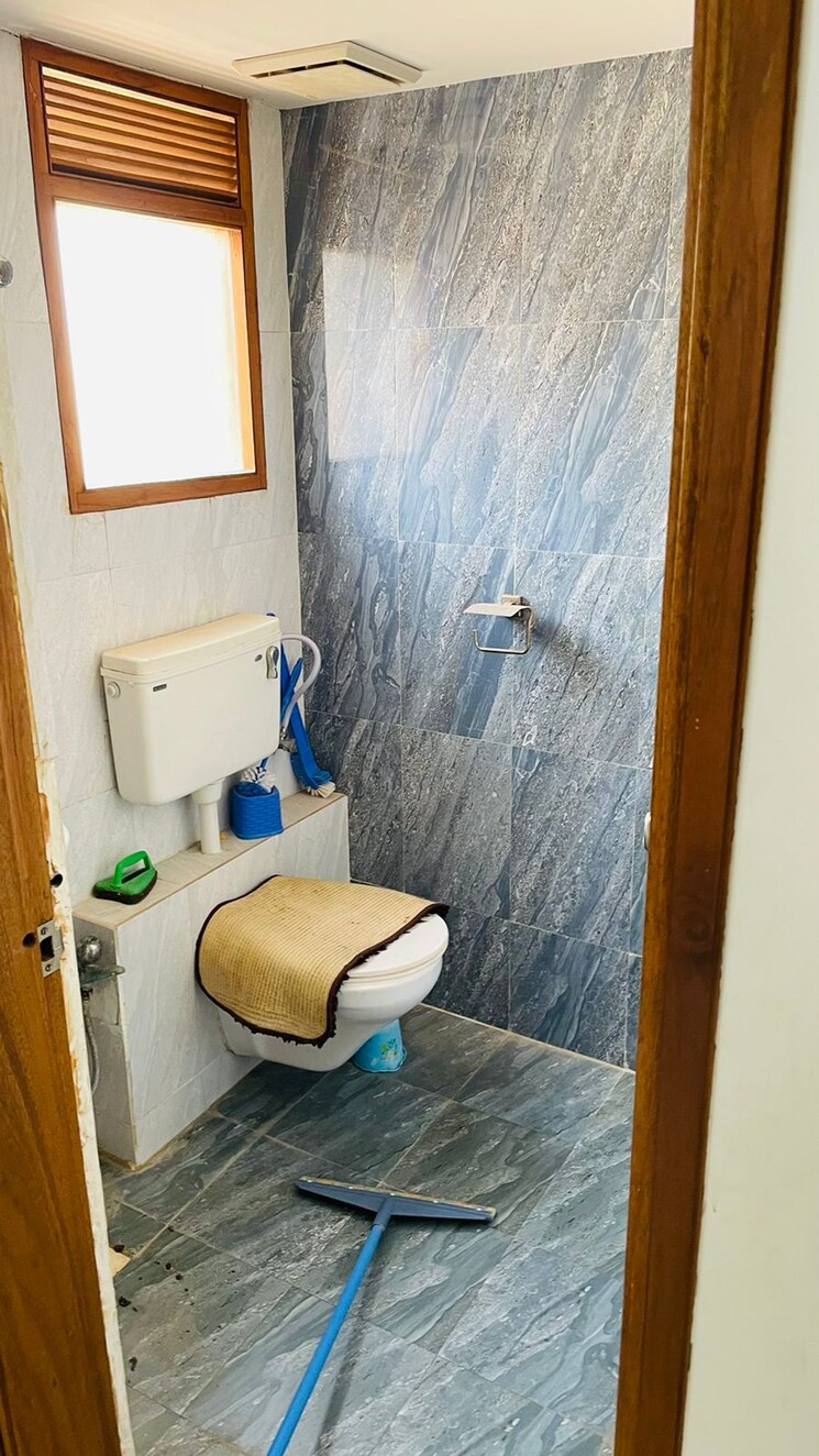 Bathroom, anand nagar Commercial Office Space 2000 Sq.Ft. In Anand Nagar Ahmedabad 8730373