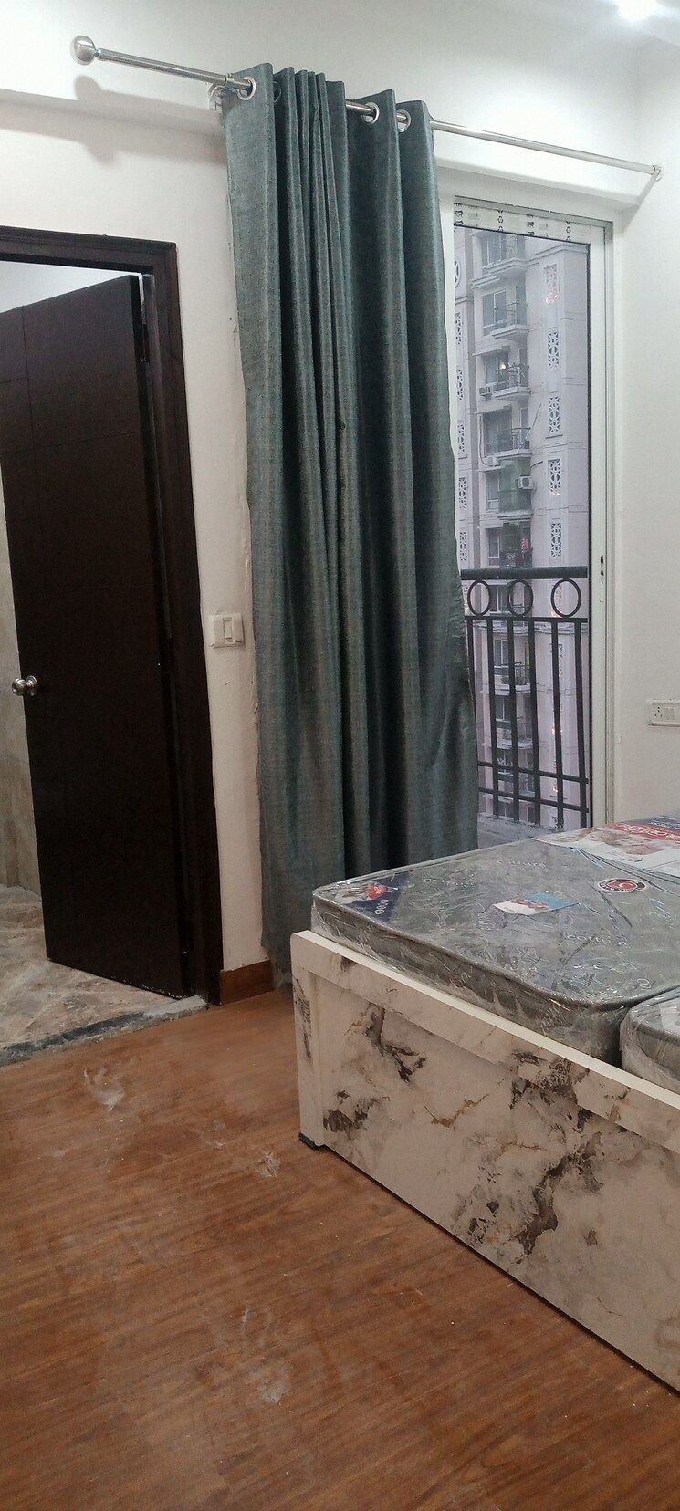 Bedroom, prateek-grand-city 1.5 Bedroom 770 Sq.Ft. Apartment In Siddharth Vihar Ghaziabad 8730437