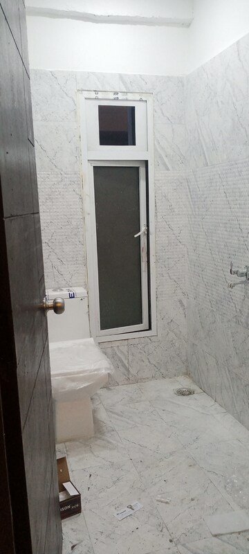 Bathroom in 1.5 BHK Apartment at Prateek Grand City, Siddharth Vihar – for Rent
