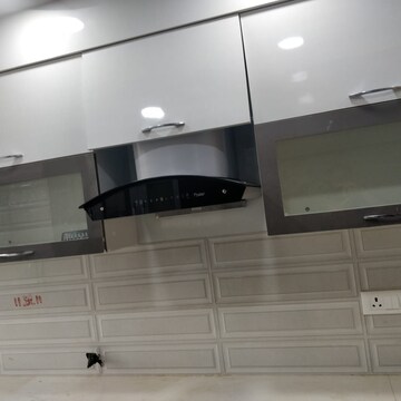 Furnished Amenities in 3 BHK Builder Floor at Faridabad Central – for Sale