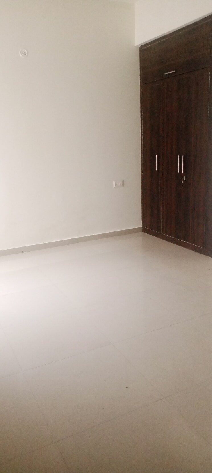 Room, prateek-grand-city 2 Bedroom 970 Sq.Ft. Apartment In Siddharth Vihar Ghaziabad 8730460