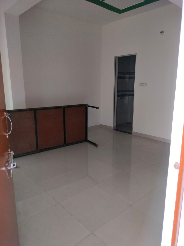 Room, indira nagar 1 RK 400 Sq.Ft. Independent House In Indira Nagar Lucknow 8730484