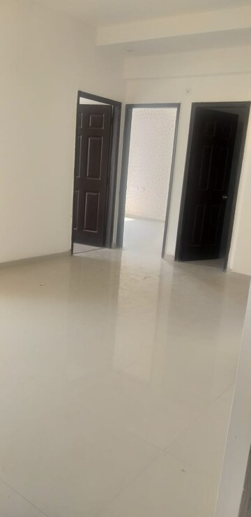 2 BHK Apartment For Rent in Prateek Grand City, Siddharth Vihar