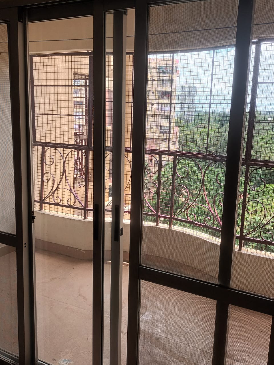 3 BHK + Servant Room Apartment For Sale in Unitech Heritage Estate
