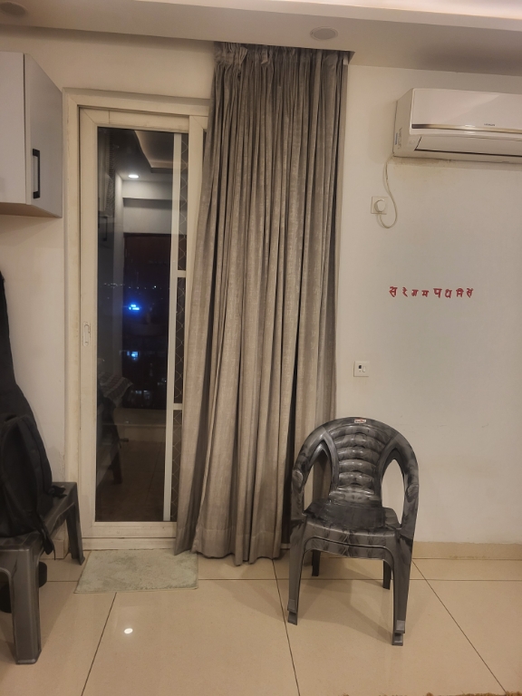 2 BHK Apartment For Rent in RPS Savana
