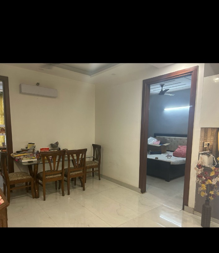 2 BHK Builder Floor For Rent in SAS Tower