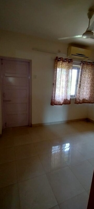 Bedroom in 1 BHK Apartment at Andheri West – for Rent