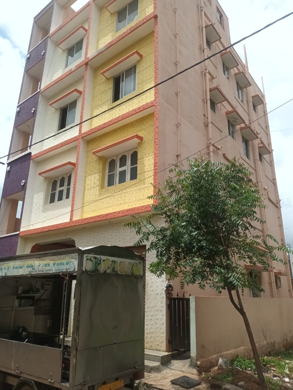 6+ BHK + Pooja Room,Extra Room Independent House For Sale in Attur Layout