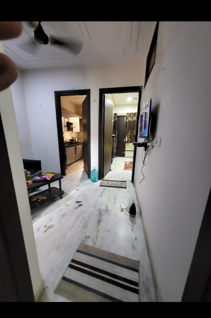 2 BHK Builder Floor For Rent in RWA Residential Society Sector 46