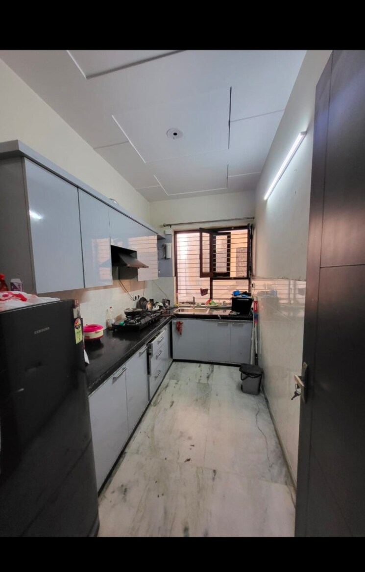 Kitchen, rwa-residential-society-sector-46 2 Bedroom 2200 Sq.Ft. Builder Floor In Sector 46 Gurgaon 8730527