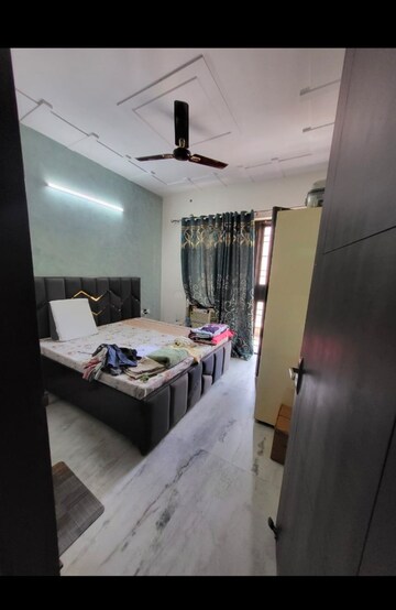 Bedroom in 2 BHK Builder Floor at RWA Residential Society Sector 46, Sector 46 – for Rent