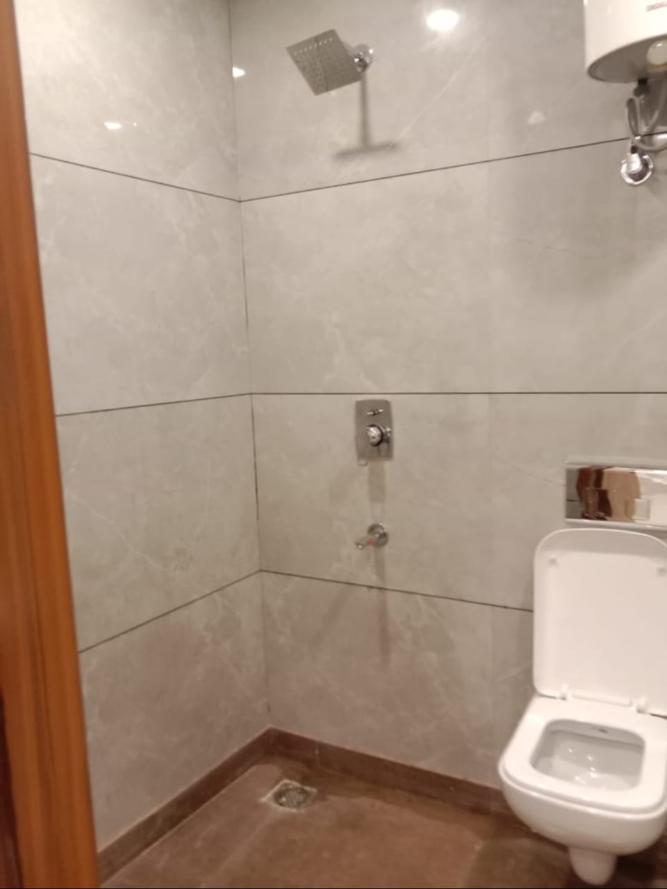 3 BHK Builder Floor For Rent in Sanju Property 