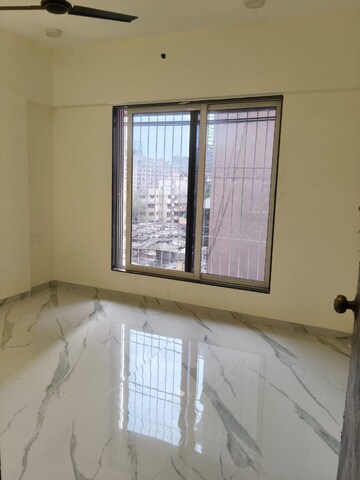 2 BHK Apartment For Rent in Pradnya Apartment Vakola, Vakola