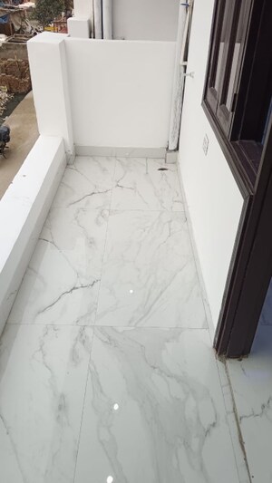 Balcony in 1 BHK Builder Floor at Sector 73 – for Sale