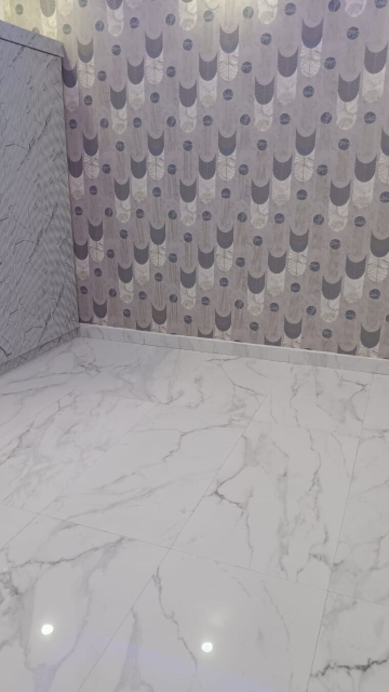 Bedroom, sector 73 2 Bedroom 650 Sq.Ft. Builder Floor In Sector 73 Noida 8730548