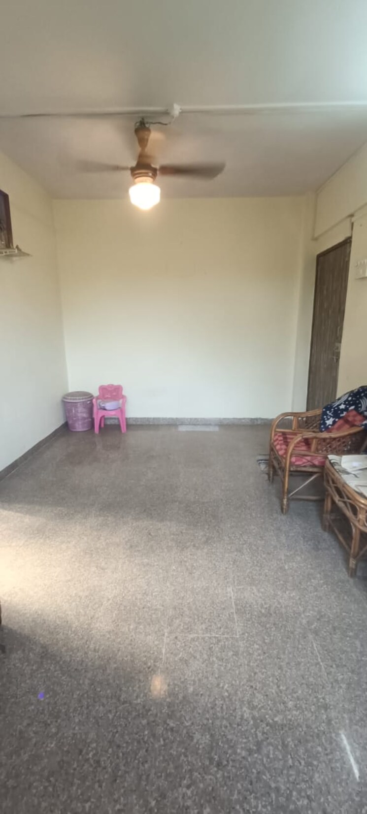 Bedroom, vakola-crystal-chs 1 RK 325 Sq.Ft. Apartment In Santacruz East Mumbai 8730554