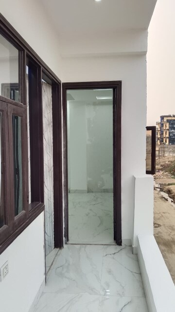 Balcony in 2 BHK Builder Floor at Sector 75 – for Sale