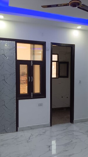 2 BHK Builder Floor For Sale in Sector 75