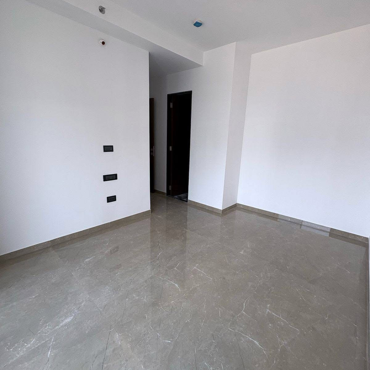 3 BHK + Pooja Room Apartment For Rent in Guardian Cityscapes