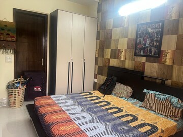 Bedroom in 3 BHK Builder Floor at SS Southend Floors, South City 2 – for Rent