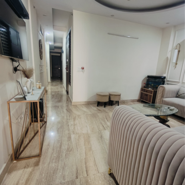 Team Area in 3 BHK Builder Floor at Malviya Nagar – for Rent
