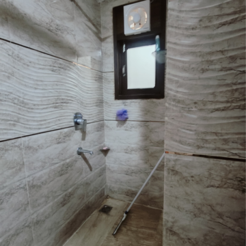 Bathroom in 3 BHK Builder Floor at Malviya Nagar – for Rent