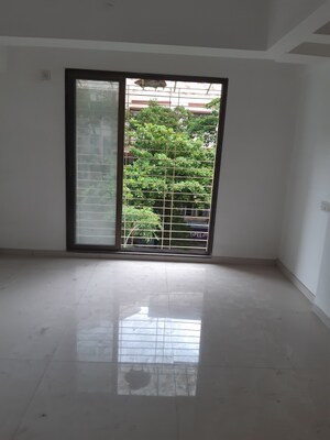Room in 1 BHK Apartment at Larkins 315 Rio, Panch Pakhadi – for Sale