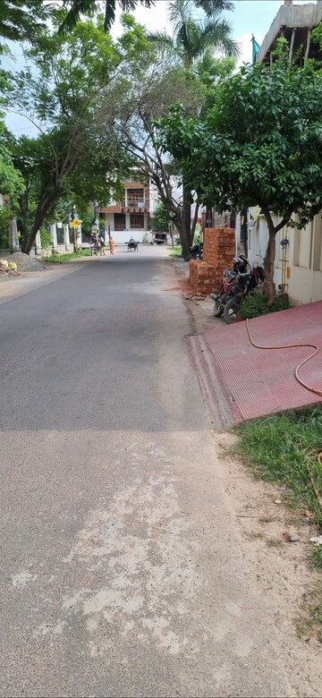  Plot – Exterior View View at Super Greens, Jankipuram - for Sale