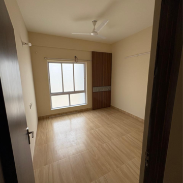 Bedroom in 3 BHK Apartment at Chinar Park – for Rent