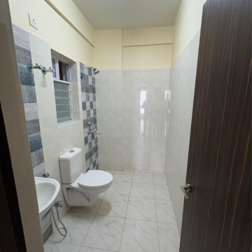 Bathroom in 3 BHK Apartment at Chinar Park – for Rent