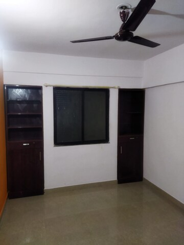 Room in 1 BHK Apartment at Kharadi – for Rent